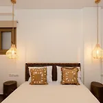 Nous Luxury Skala Sotiros