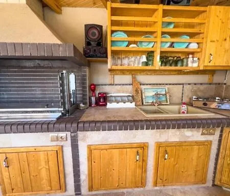 Nous Luxury * Skala Sotiros